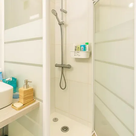 Confort Proche Centre Privatunterkunft *